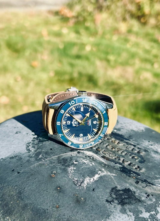 HAWK Mil-Sub Voyager Auto